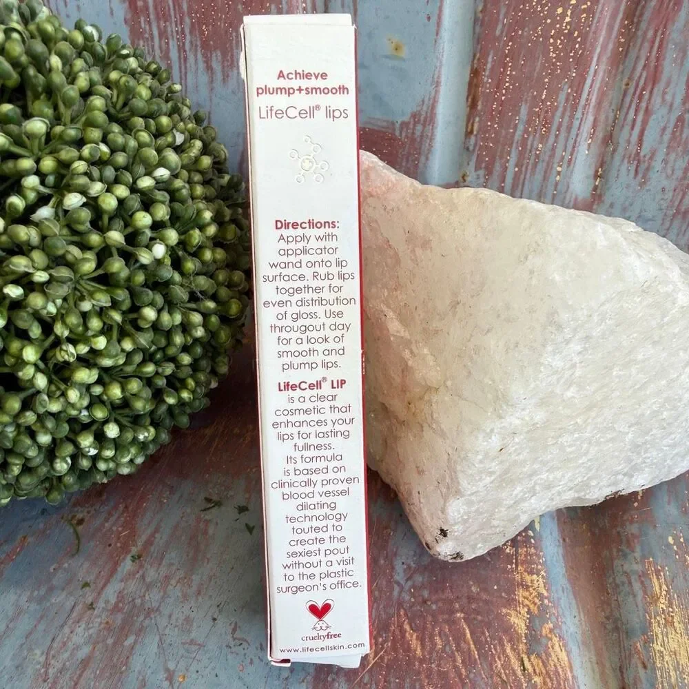 LifeCell Lip Plumping Treatment Glossy Balm with MaxiLip Peptide - 0.16 oz NEW